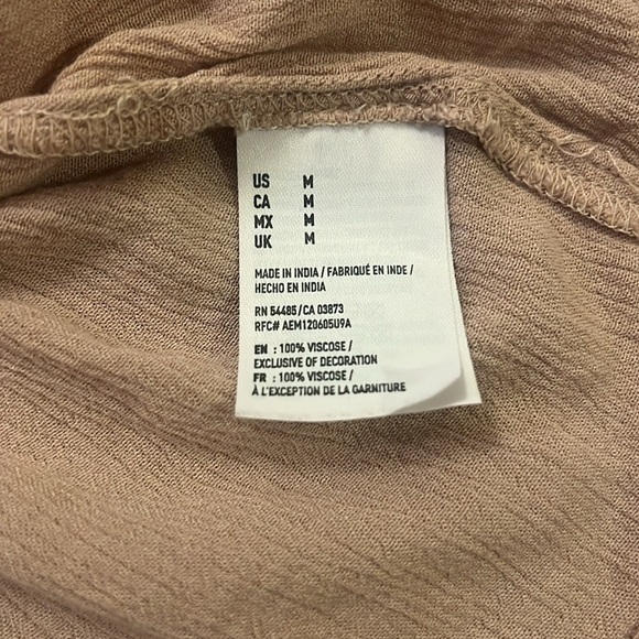 American Eagle Trimmed Cami Top - light mauve - Picture 6 of 8
